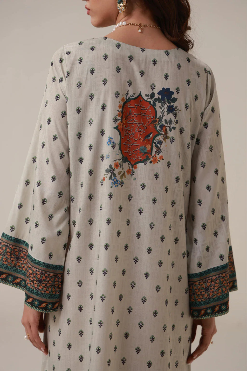 Dillagi (Attachment) Kaftaan