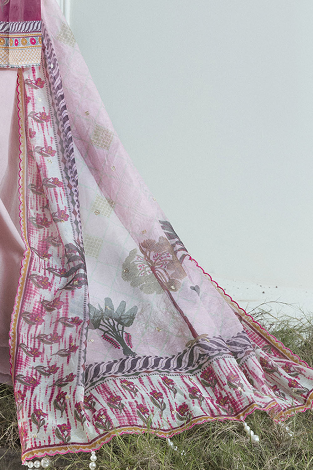 UAE-3 Piece Printed Monar Slub Suit with Handwork and Khaddi Net Dupatta FE-52072
