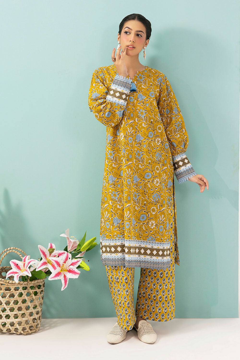 UAE-2 Piece Printed Lawn Suit TL-62015